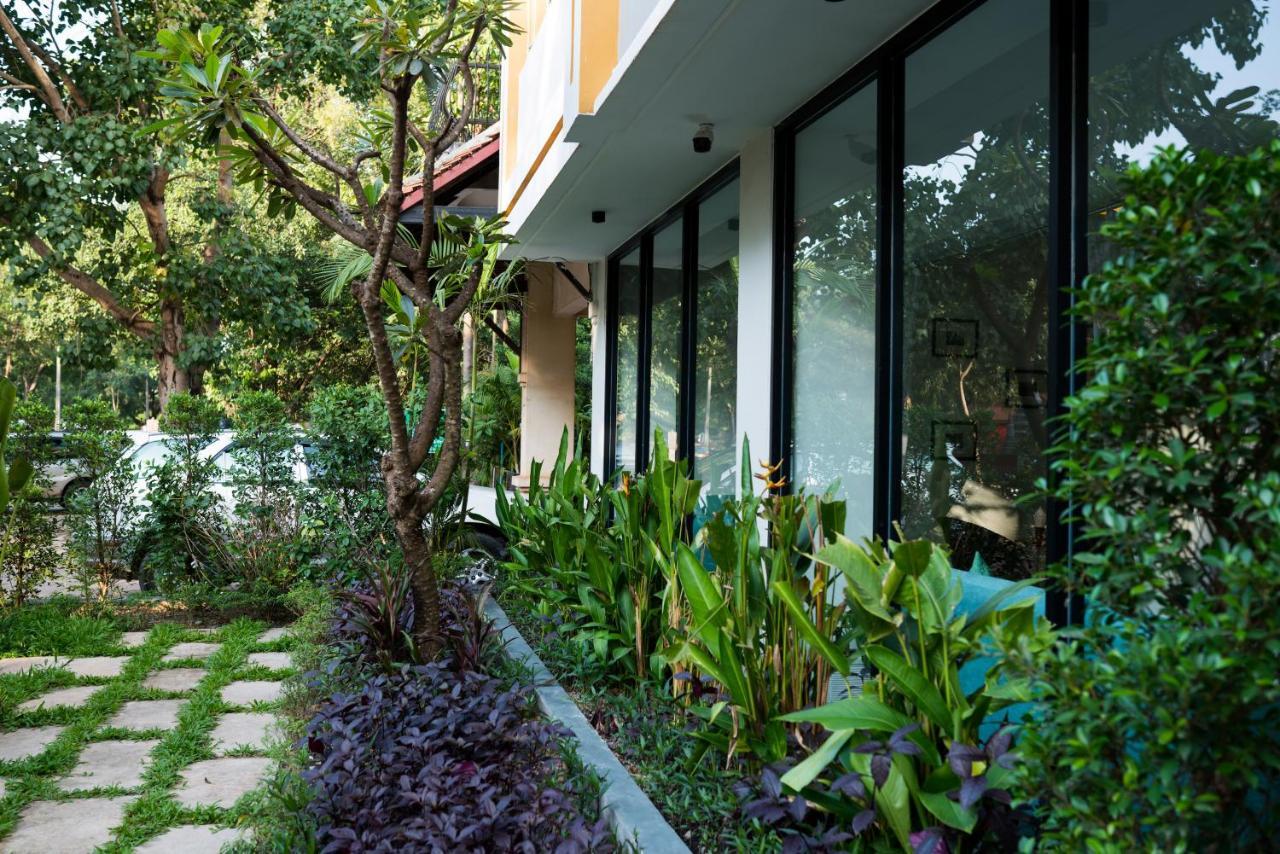 Angkor Sivutha Suites By Alfa Siem Reap Exterior foto